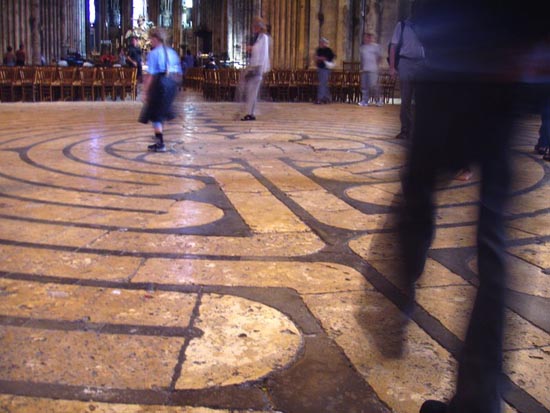 Chartres-Cathedral-labyrinth